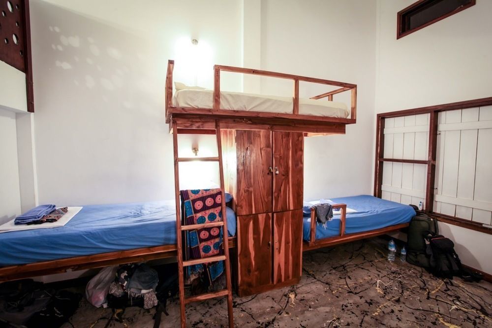 Gili Beach Bum Hostel Gili Trawangan Esterno foto